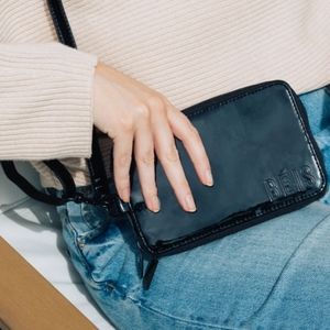 Beis Travel Wallet - Black Patent